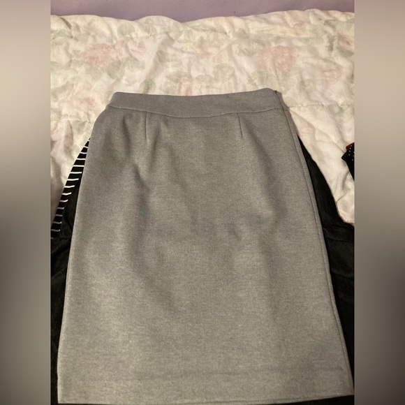 Premise studio gray pencil skirt - Picture 1 of 4